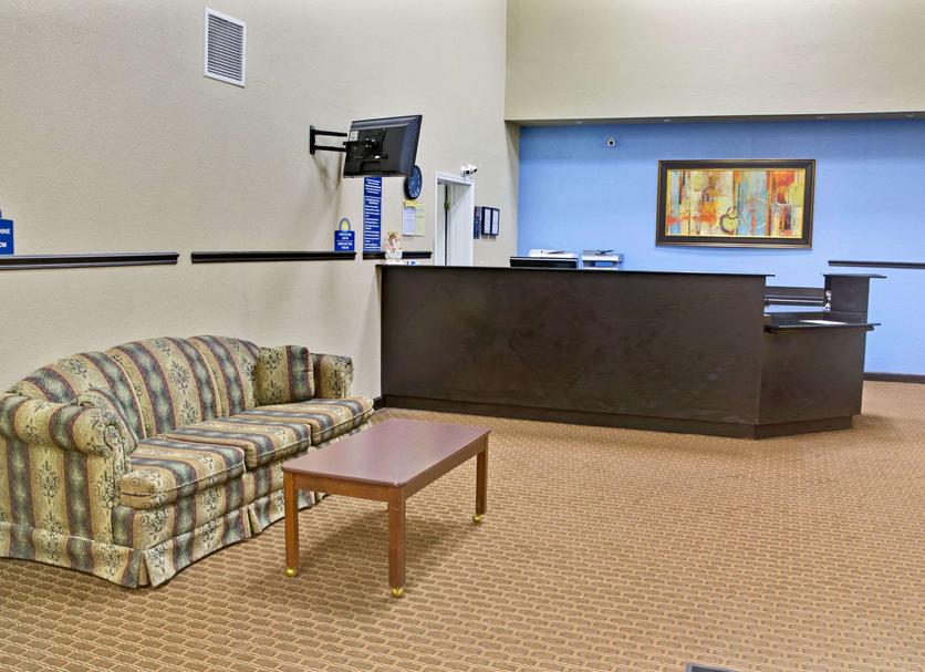 Front desk Photo