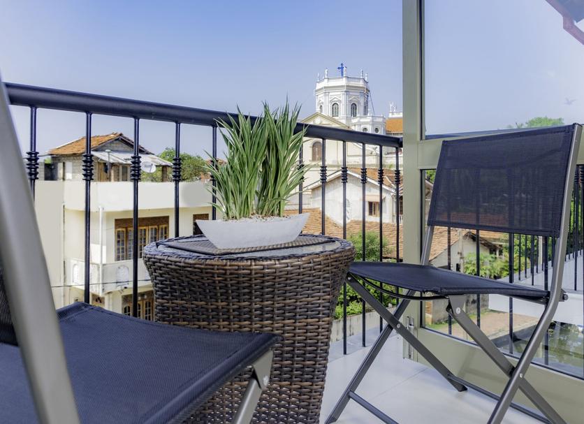 Balcony Photo