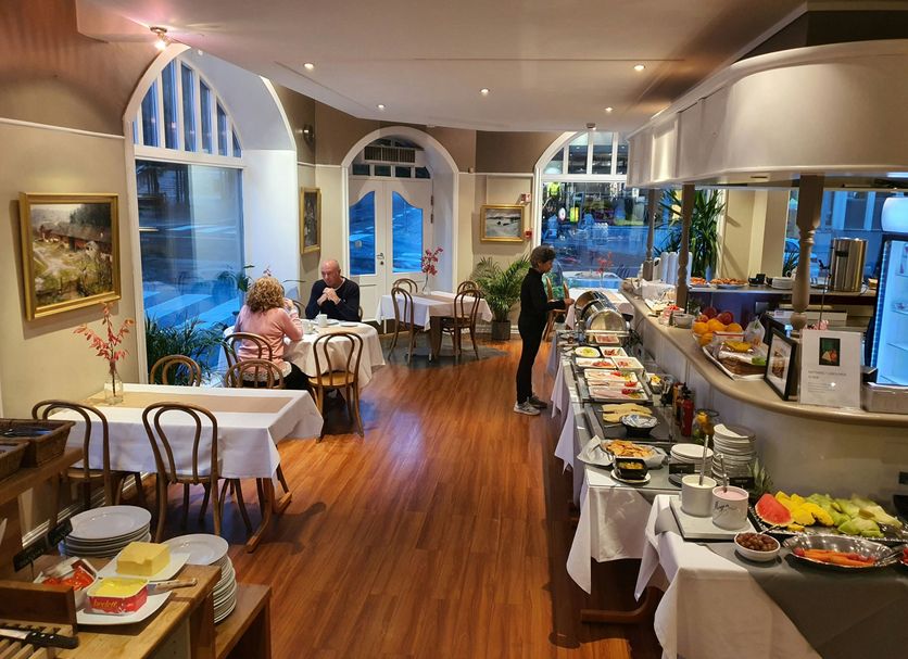 Restaurant Photo