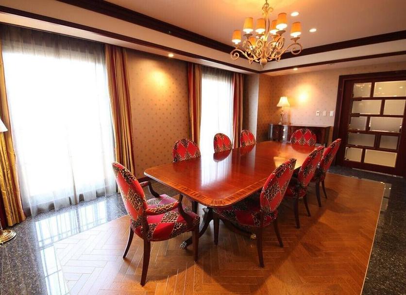 Dining room Photo
