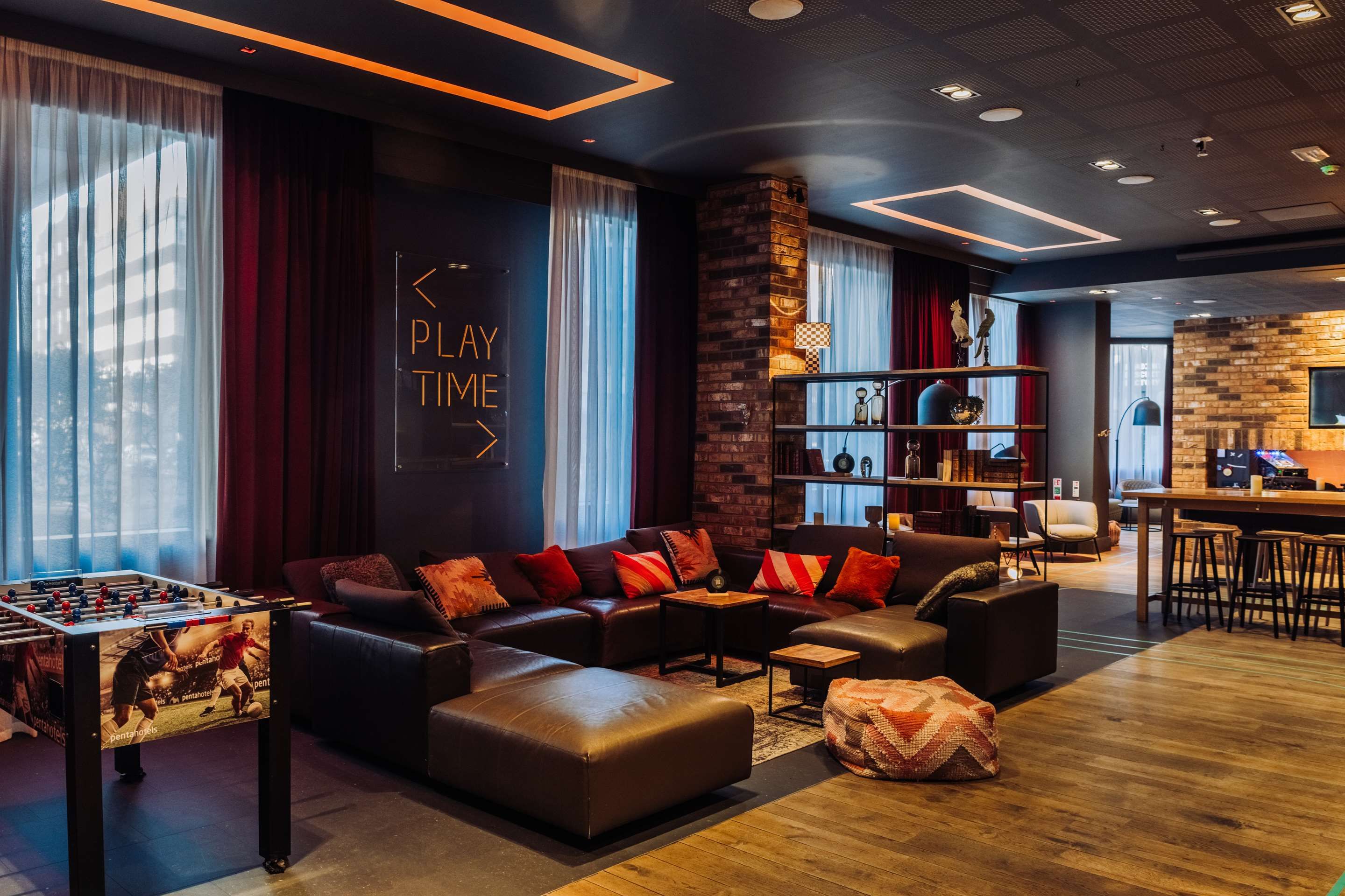 Lounge Photo