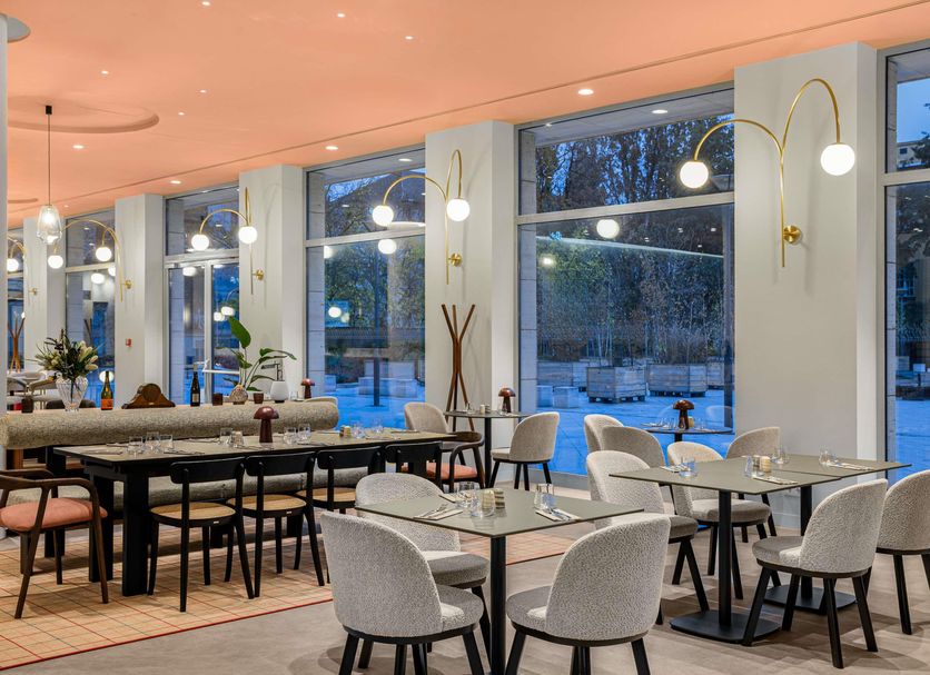 Restaurant Photo