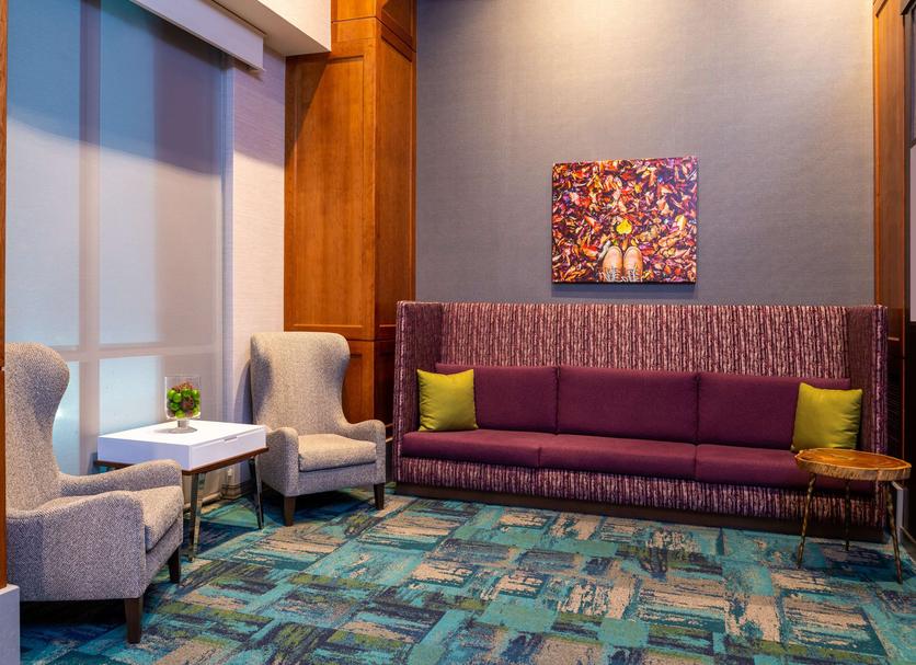 Lounge Photo