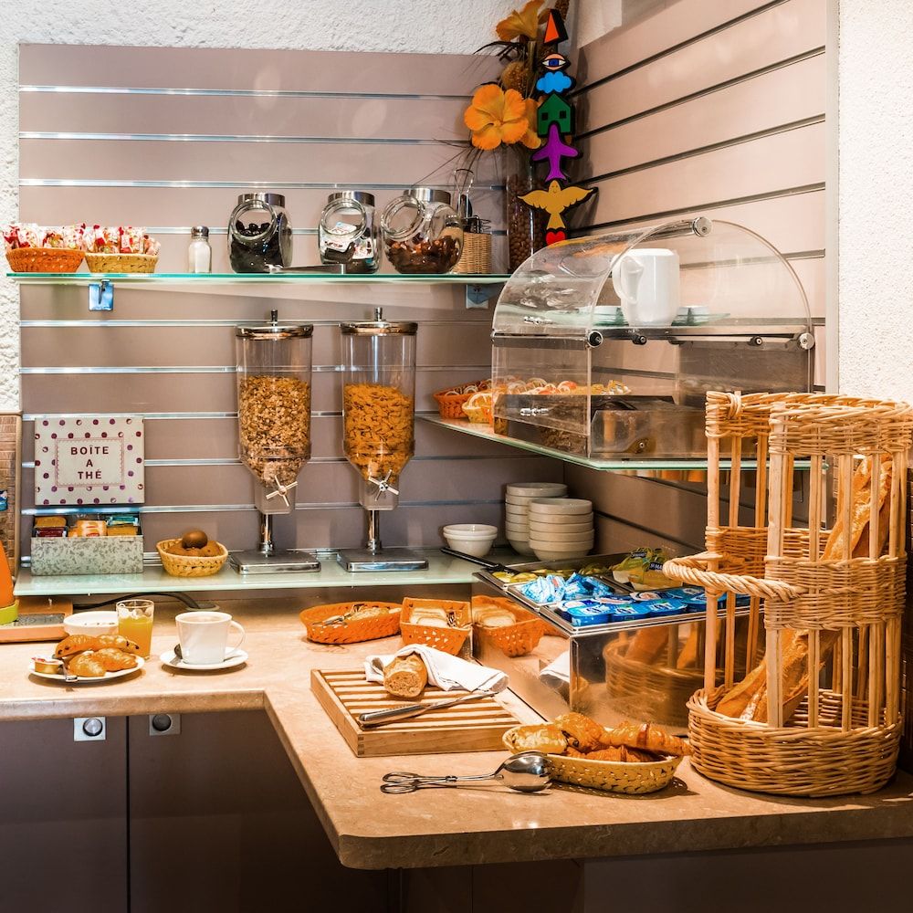 Buffet Photo