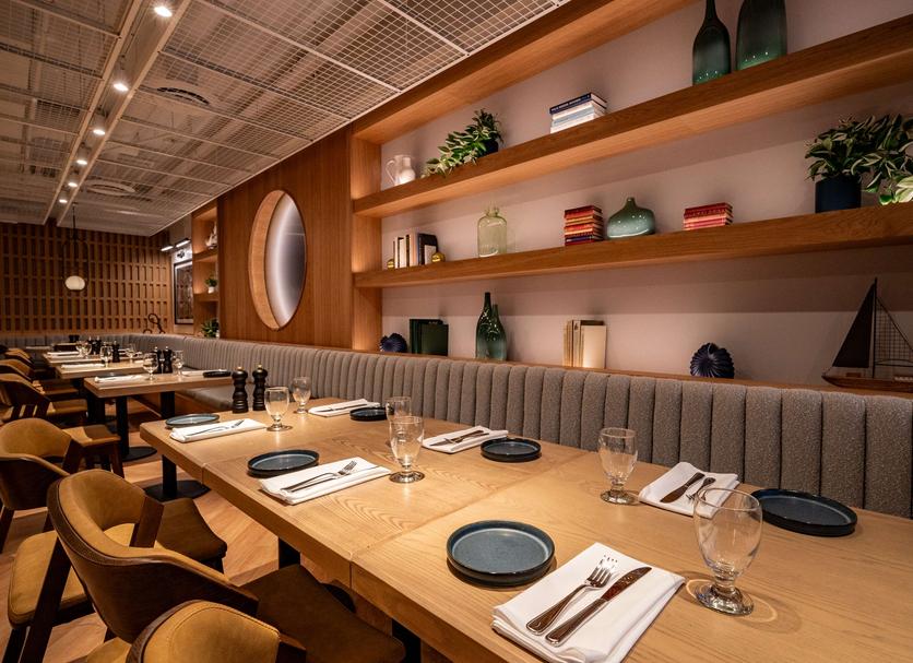Restaurant Photo