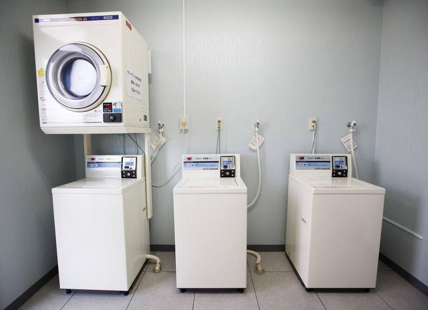 Laundry facility Photo