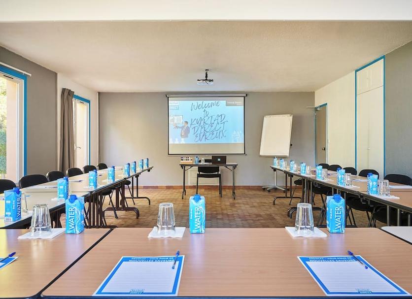 Conference room Photo