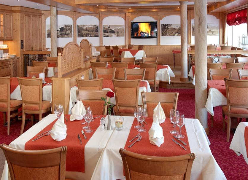 Restaurant Photo