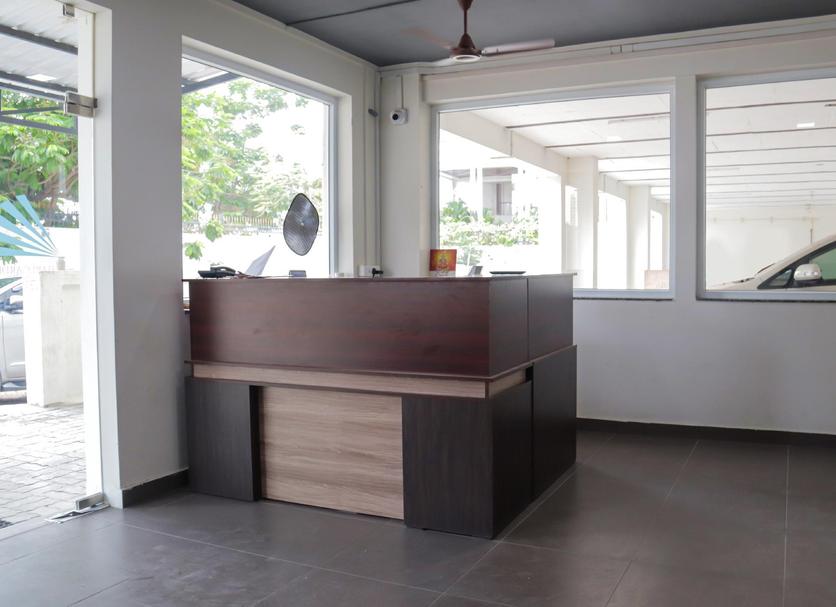 Front desk Photo