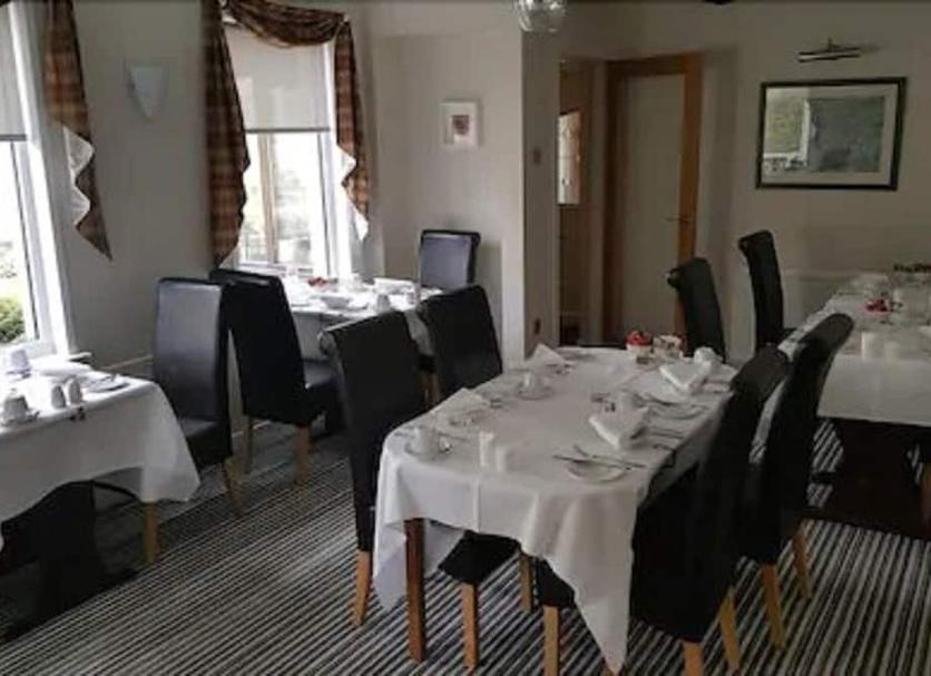 Restaurant Photo