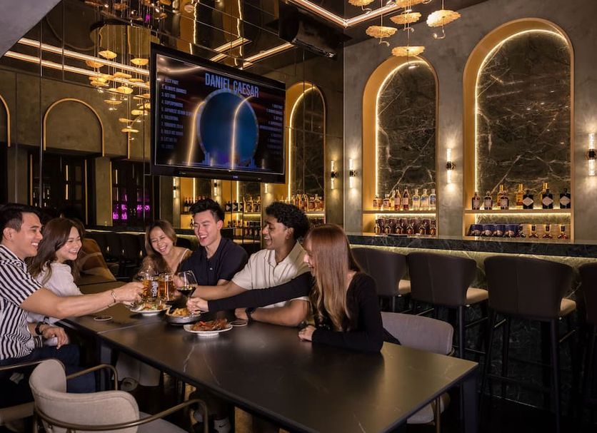 Bar Photo