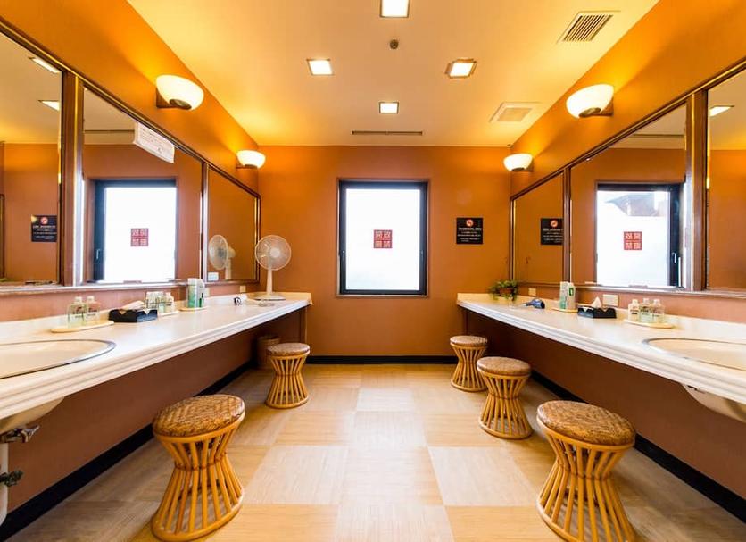 Bathroom Photo
