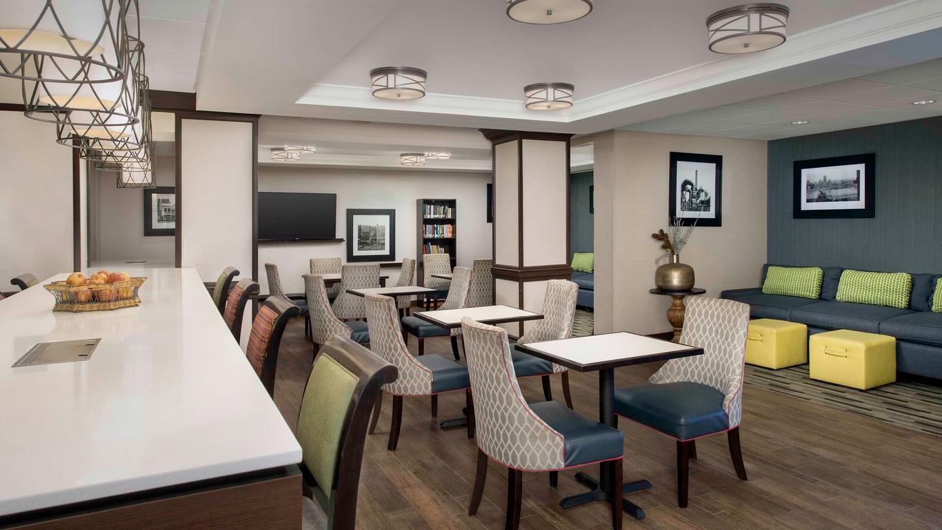 Hampton Inn Pittsburgh-Monroeville