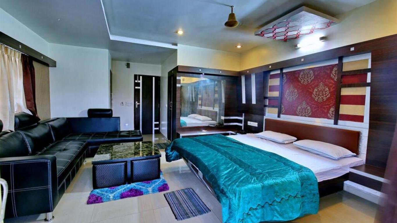 Hotel Rohini International