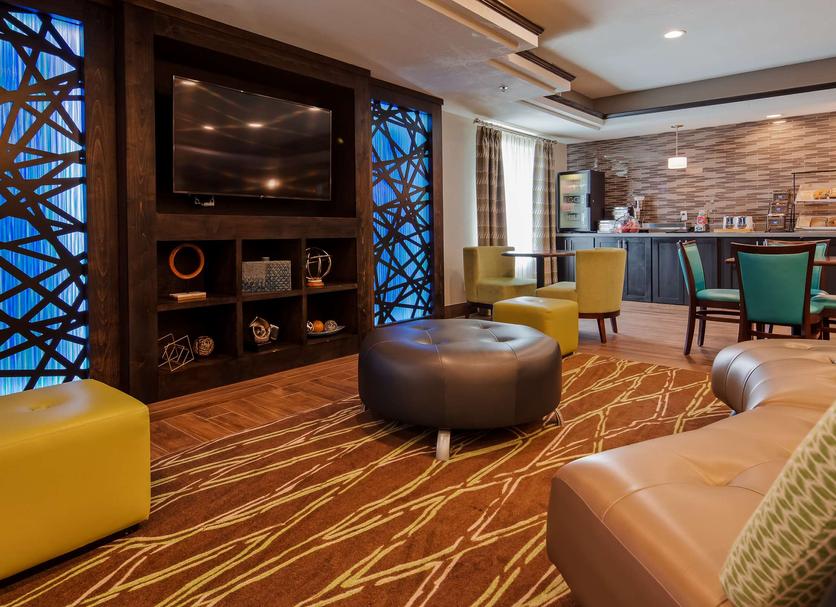Lounge Photo