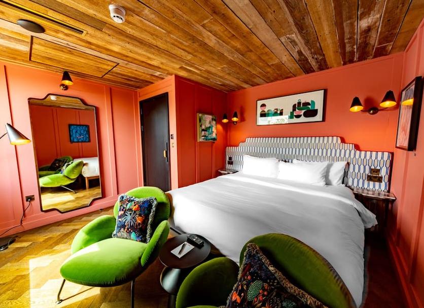 Bedroom Photo