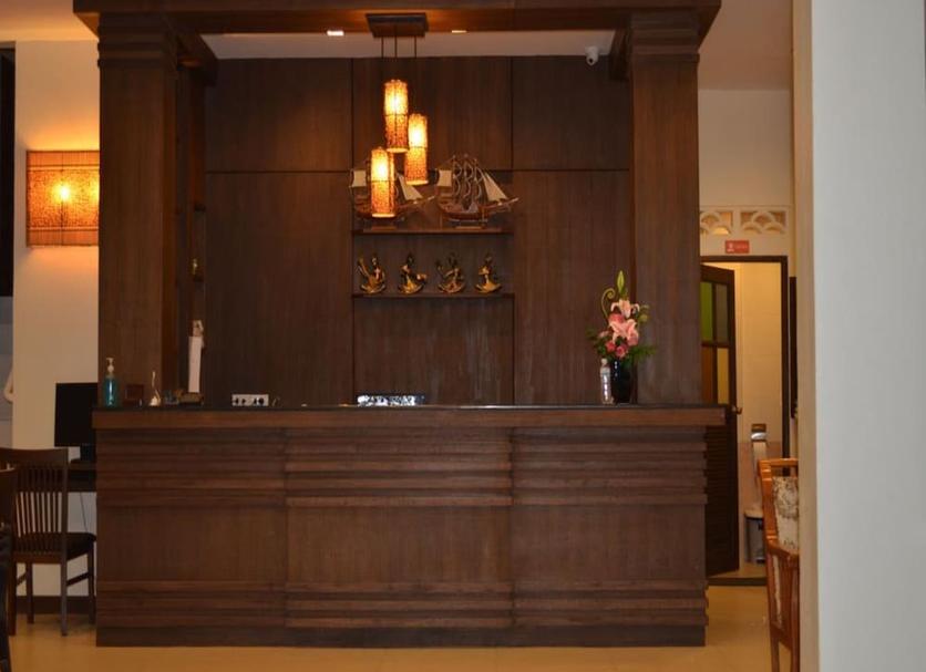 Front desk Photo