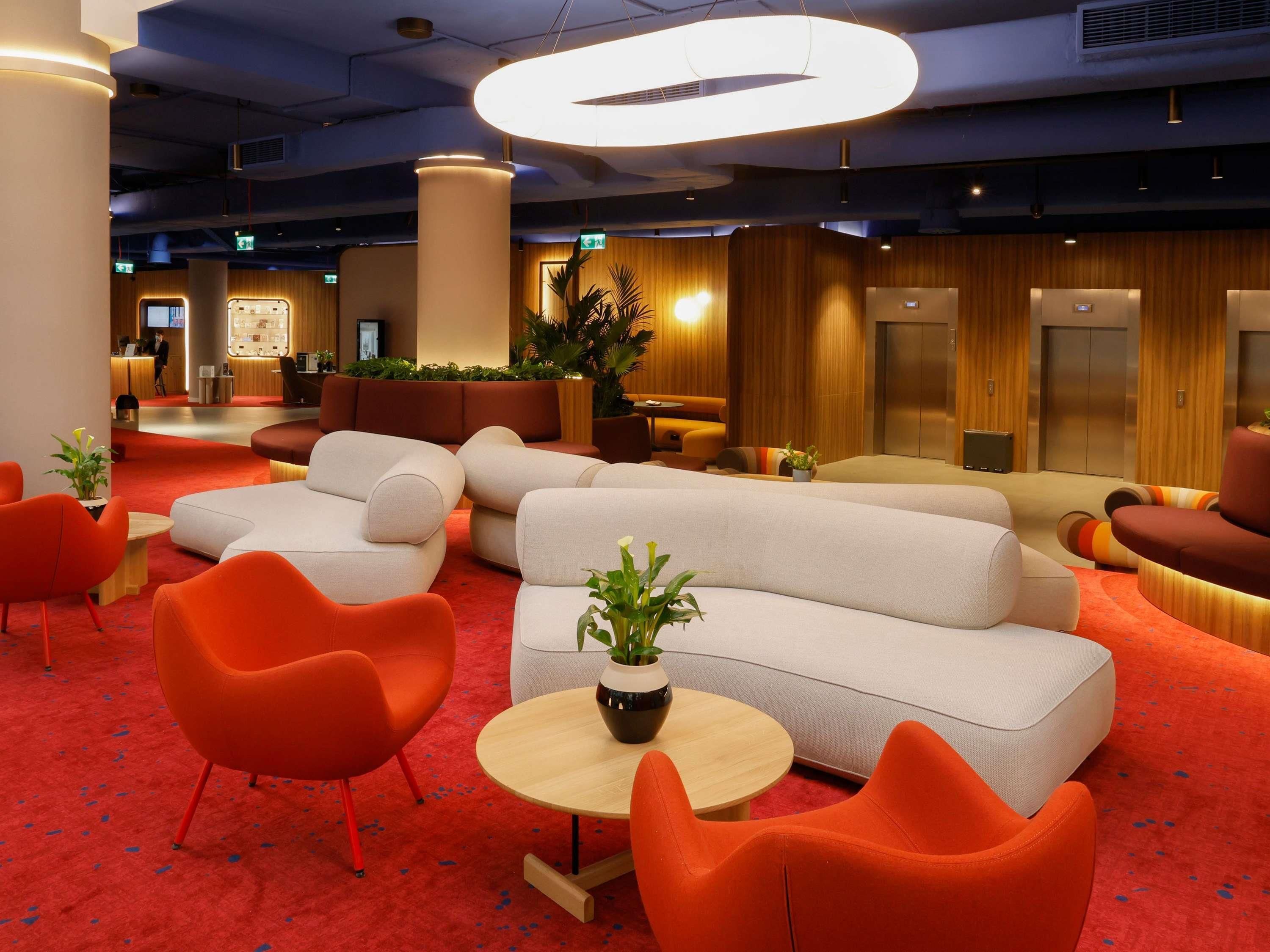 Lounge Photo