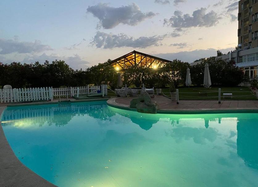 Pool Photo