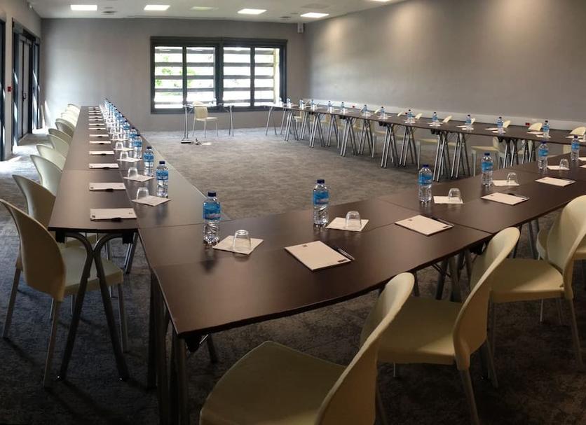 Conference room Photo