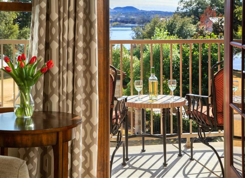 Balcony Photo