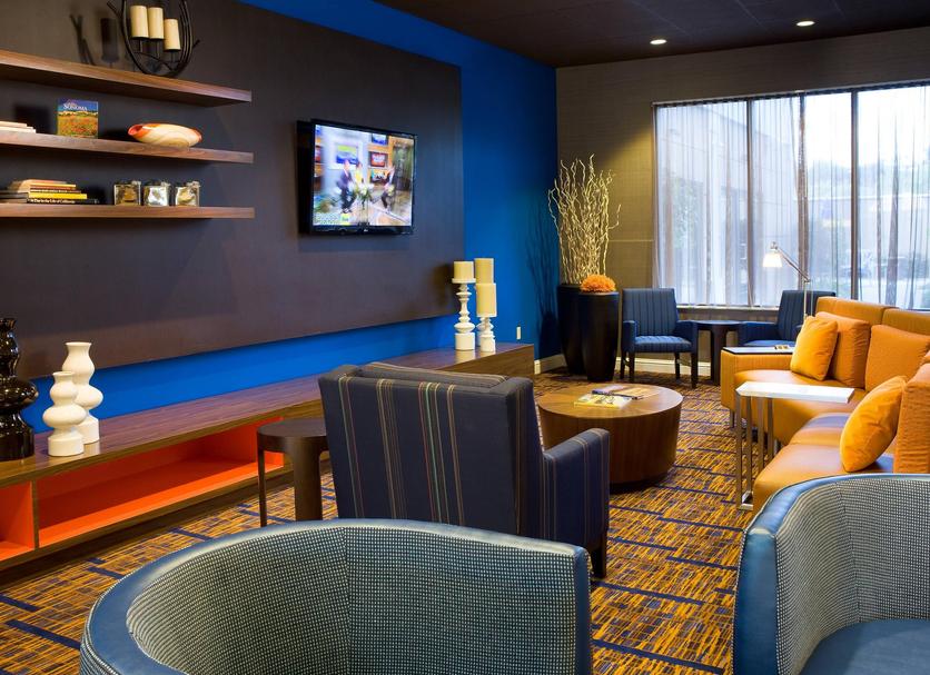 Lounge Photo