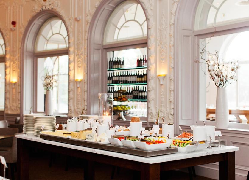 Restaurant Photo