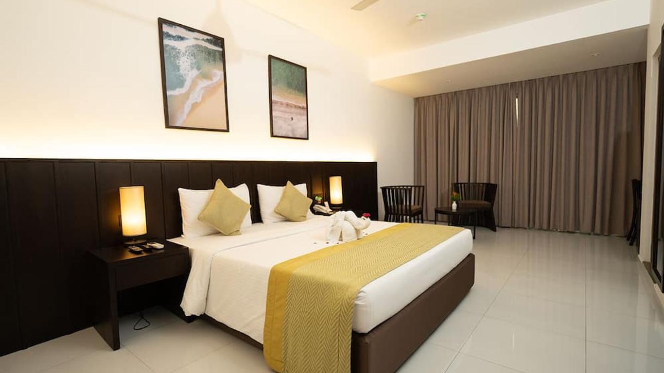 Good wood Airport Hotel
