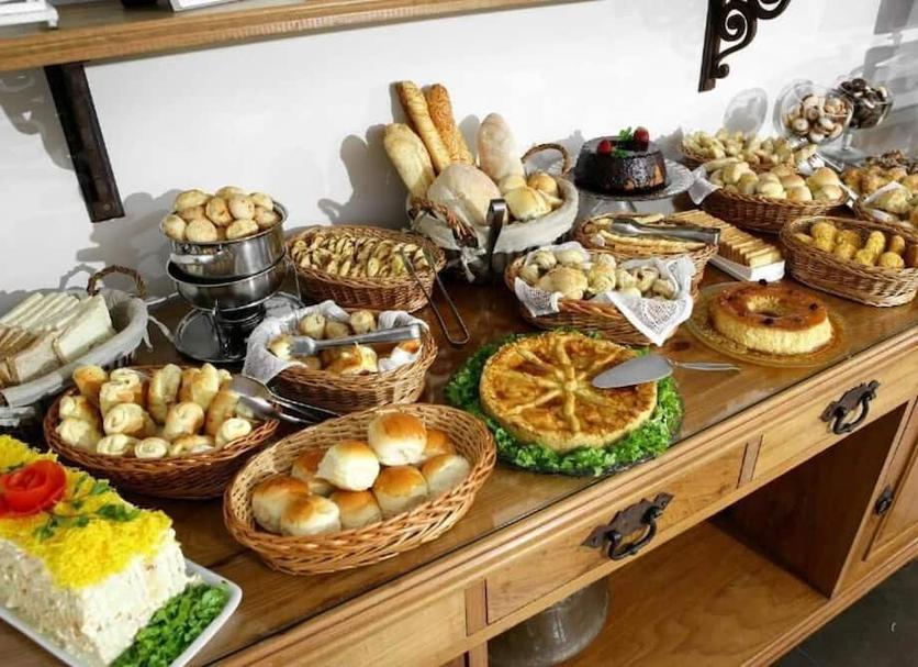 Buffet Photo