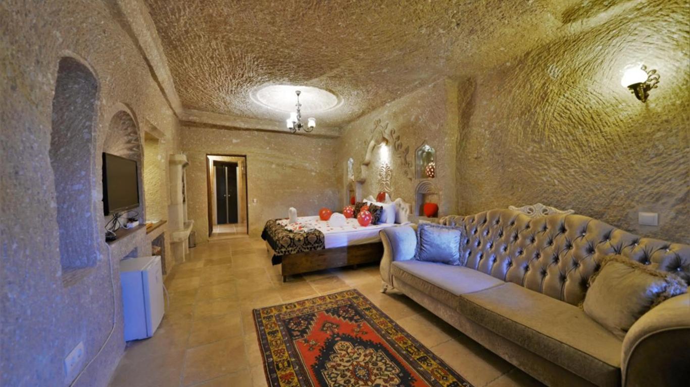 Dedeli Konak Cave Hotel