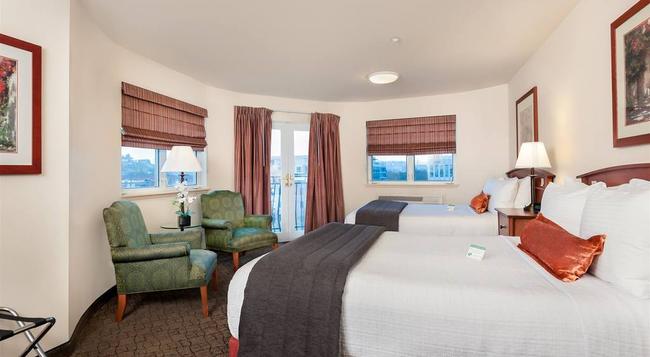 Mediterranean Inn - Seattle - Bedroom