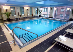 Courtyard by Marriott Chicago Downtown Magnificent Mile - Chicago - Gym
