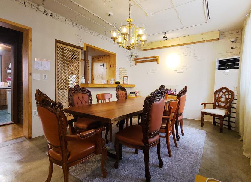 Dining room Photo