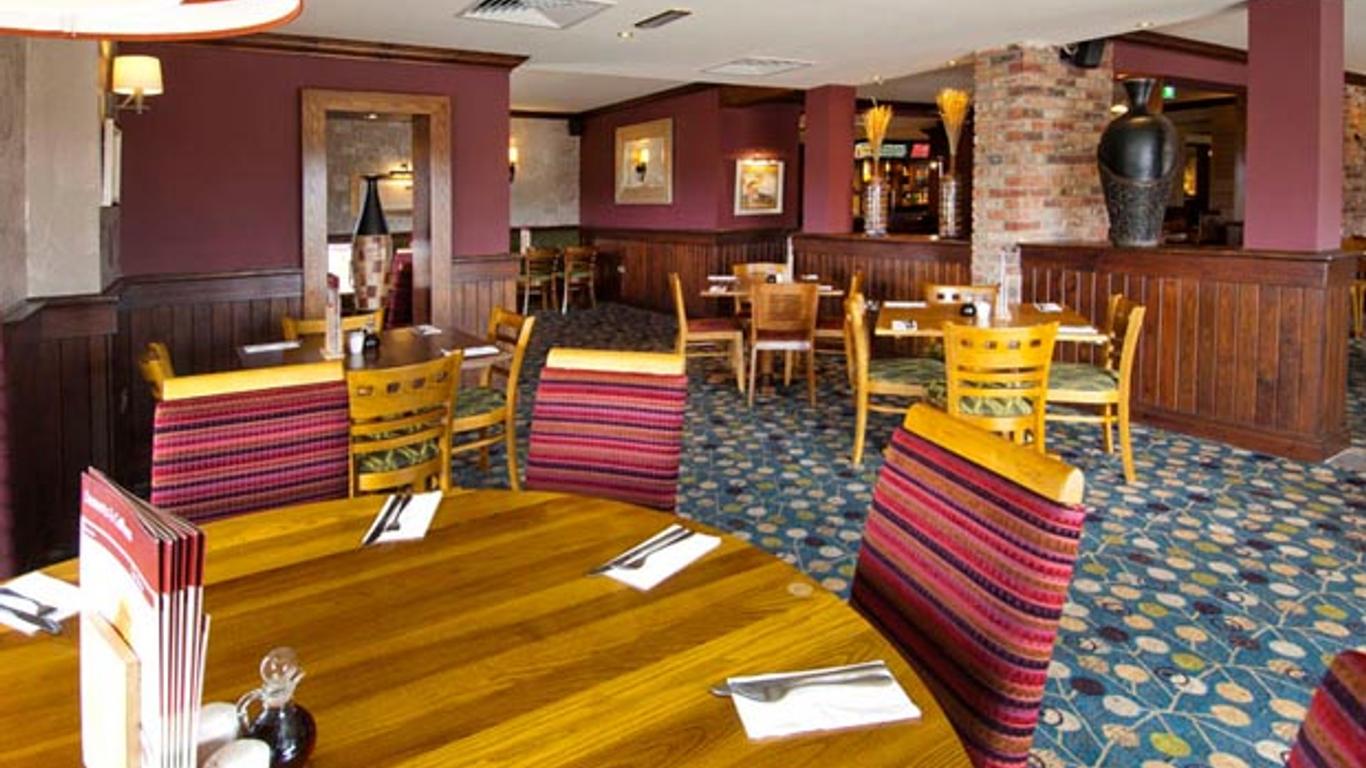 Premier Inn Bedford South (A421)