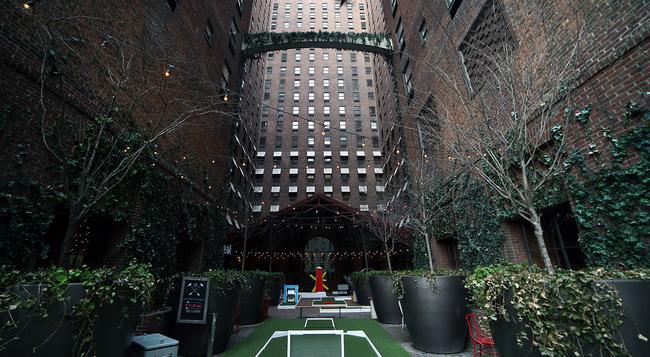 Hudson New York, Central Park - New York - Building