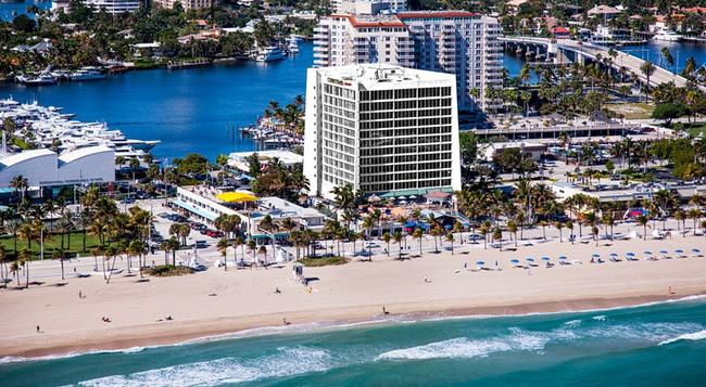 Courtyard by Marriott Fort Lauderdale Beach - Fort Lauderdale - Building