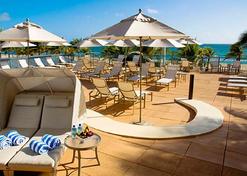Courtyard by Marriott Fort Lauderdale Beach - Fort Lauderdale - Patio