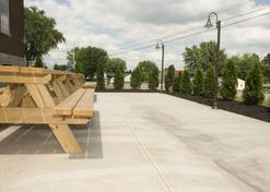 The Hudson Suites Extended Stay Hotel - New Castle - Patio