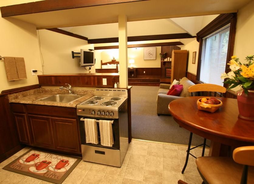 Kitchen Photo