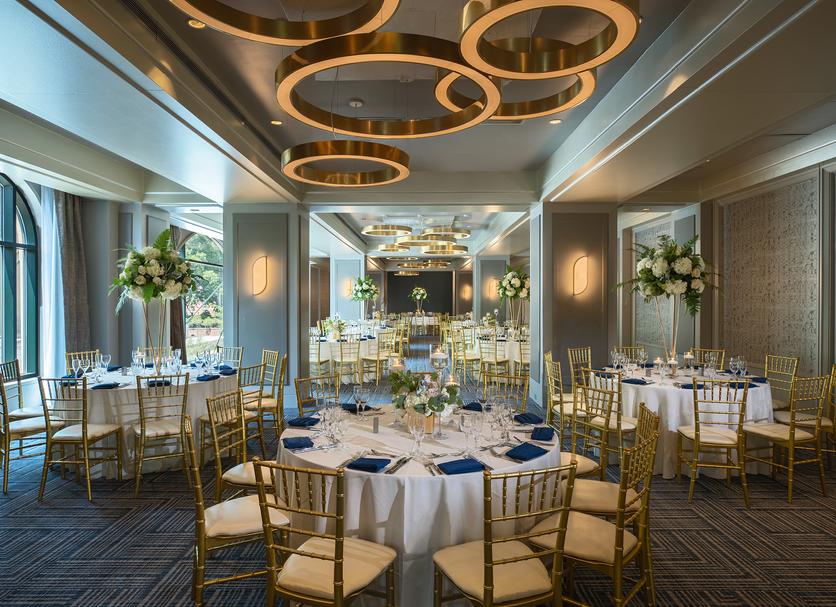 Banquet hall Photo