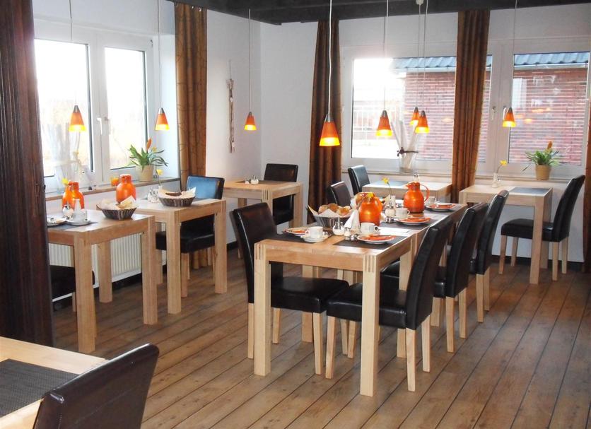 Dining room Photo