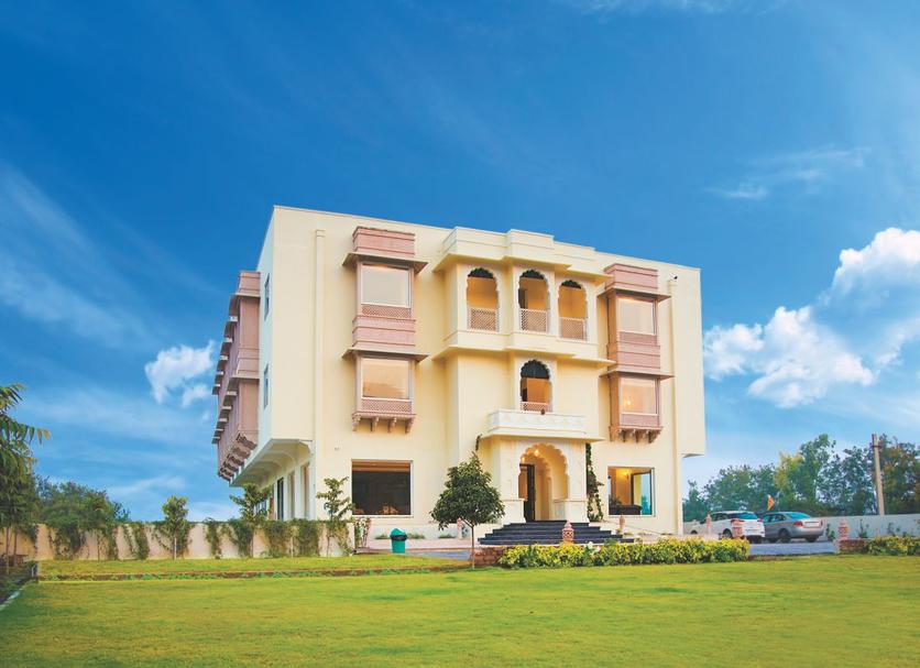 Building Photo