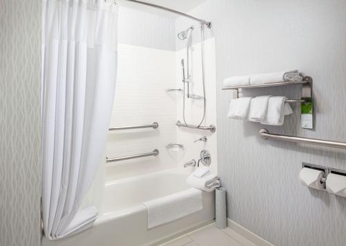 SpringHill Suites by Marriott Chicago Downtown River North - Chicago - Bathroom