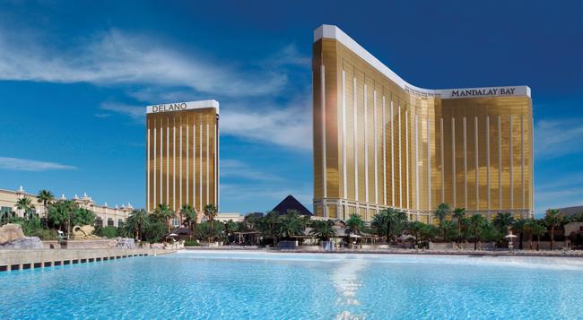 Mandalay Bay Resort And Casino - Las Vegas - Building