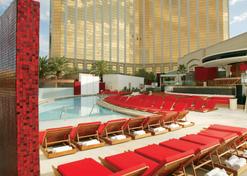 Mandalay Bay Resort And Casino - Las Vegas - Pool