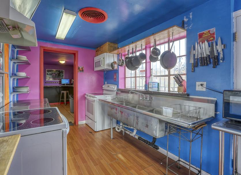 Kitchen Photo