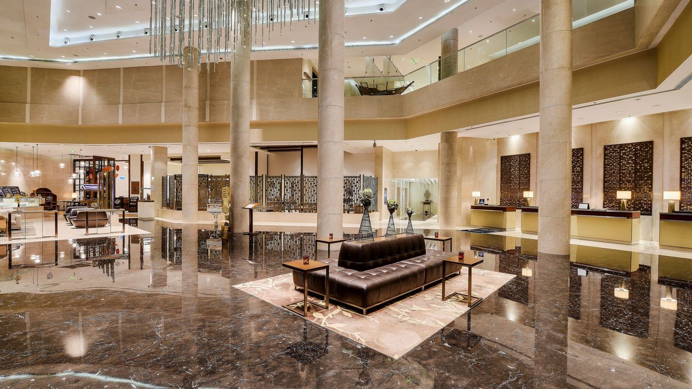 Kochi Marriott Hotel ₹ 6,907. Kochi Hotel Deals & Reviews KAYAK