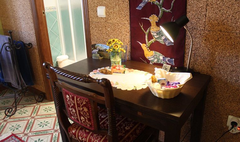 Room amenity