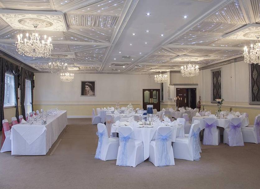 Banquet hall Photo