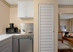 Days Inn San Diego Hotel Circle Near Seaworld - San Diego - Kitchen